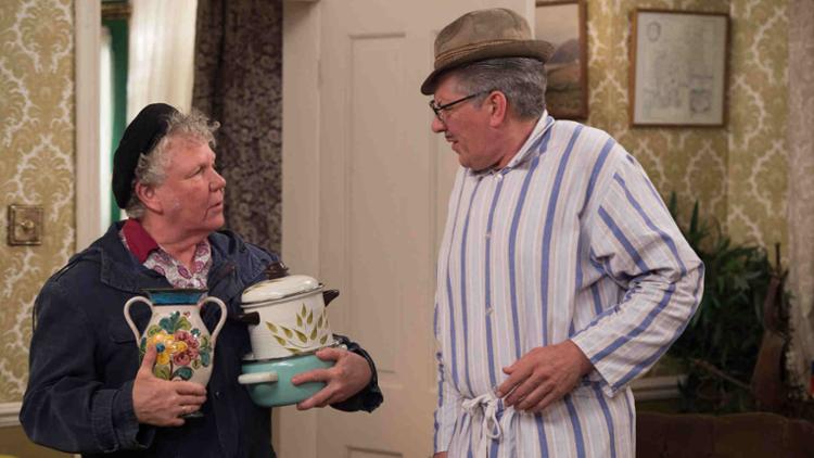 Count Arthur Strong Clip image